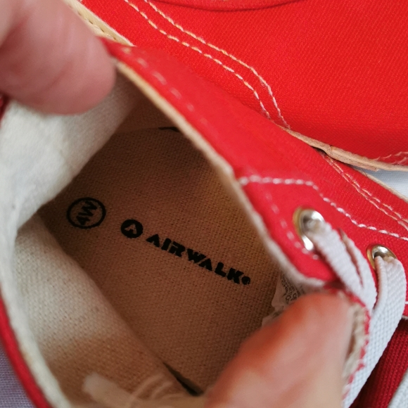 Airwalk Red shoes (4W- baby) - Picture 10 of 16